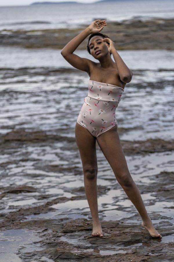 BANDEAU CONVERTIBLE SWIMSUIT- DAISIES - Image 2