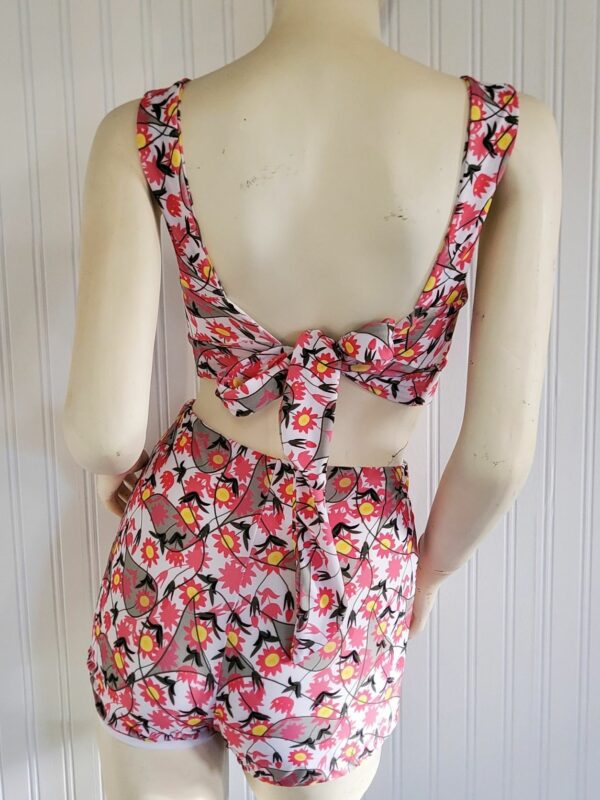 KYLIE SWIM SHORTS - WHITE FLORAL - Image 5