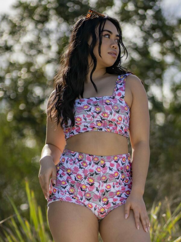 KYLIE BIKINI TOP - WHITE FLORAL - Image 5